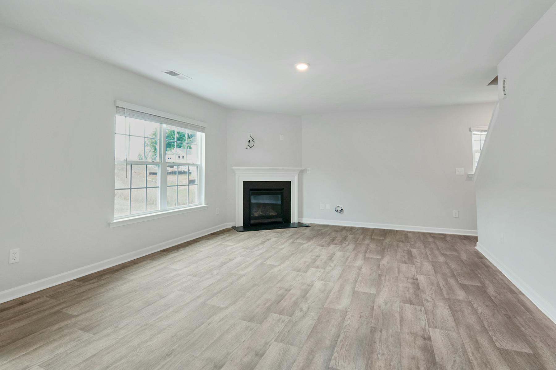 Living Room before staging